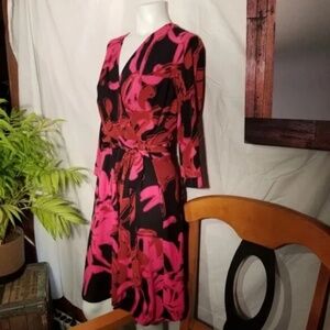 V Neck Long Sleeve Floral Dress with pockets